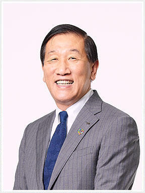 アクサ生命保険社長顔写真