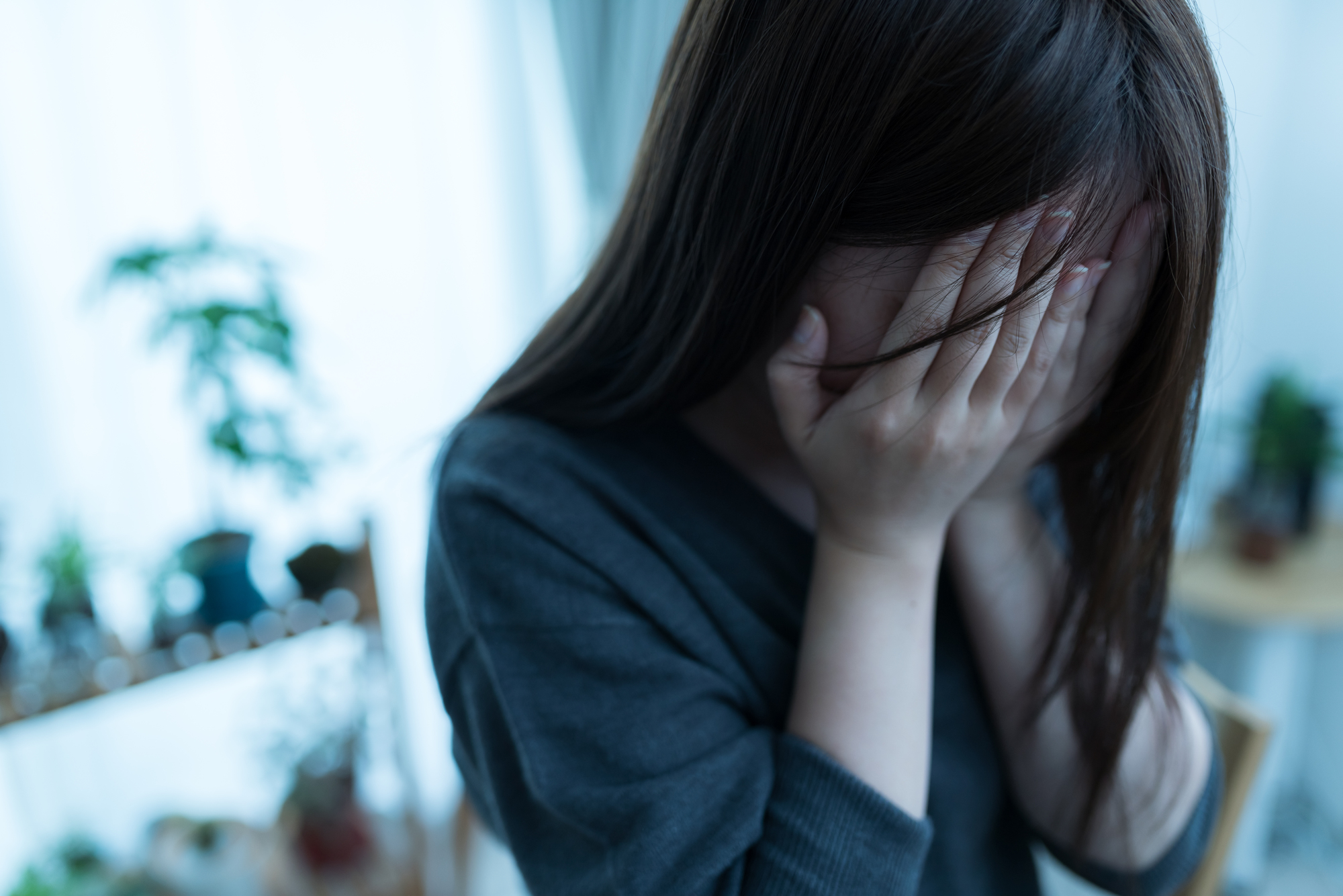 元彼を忘れられない… 誰と付き合っても思い浮かぶ彼への未練を断ち切るには