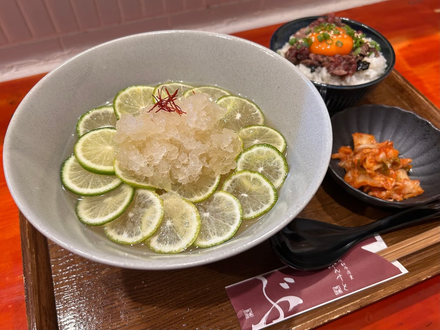 【肉好き女子必見】開けた瞬間ときめく、お肉お重の玉手箱！（宮崎市）
