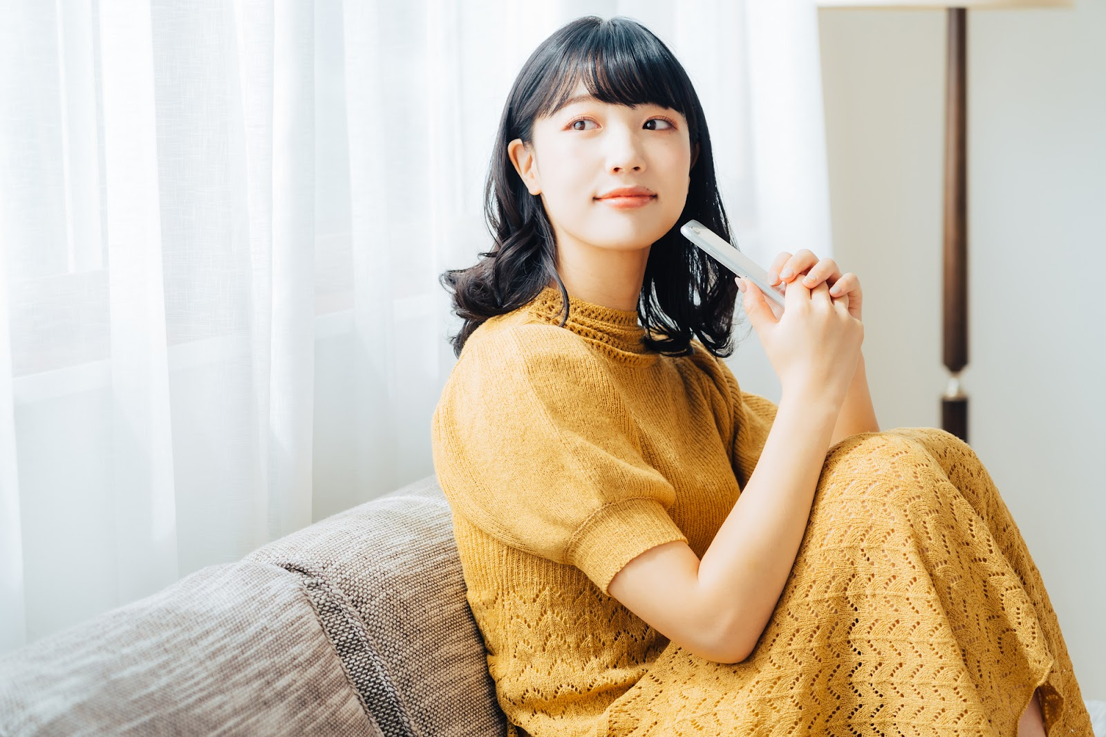 いきなりLINEでデートに誘うのってアリ？ 自然な誘い方を紹介