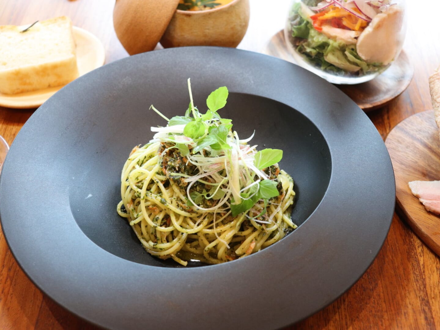 都城市の薬膳レストラン「兆紐（きざひも）」が紡ぐ、旬野菜ランチととっておきのハーブティーを