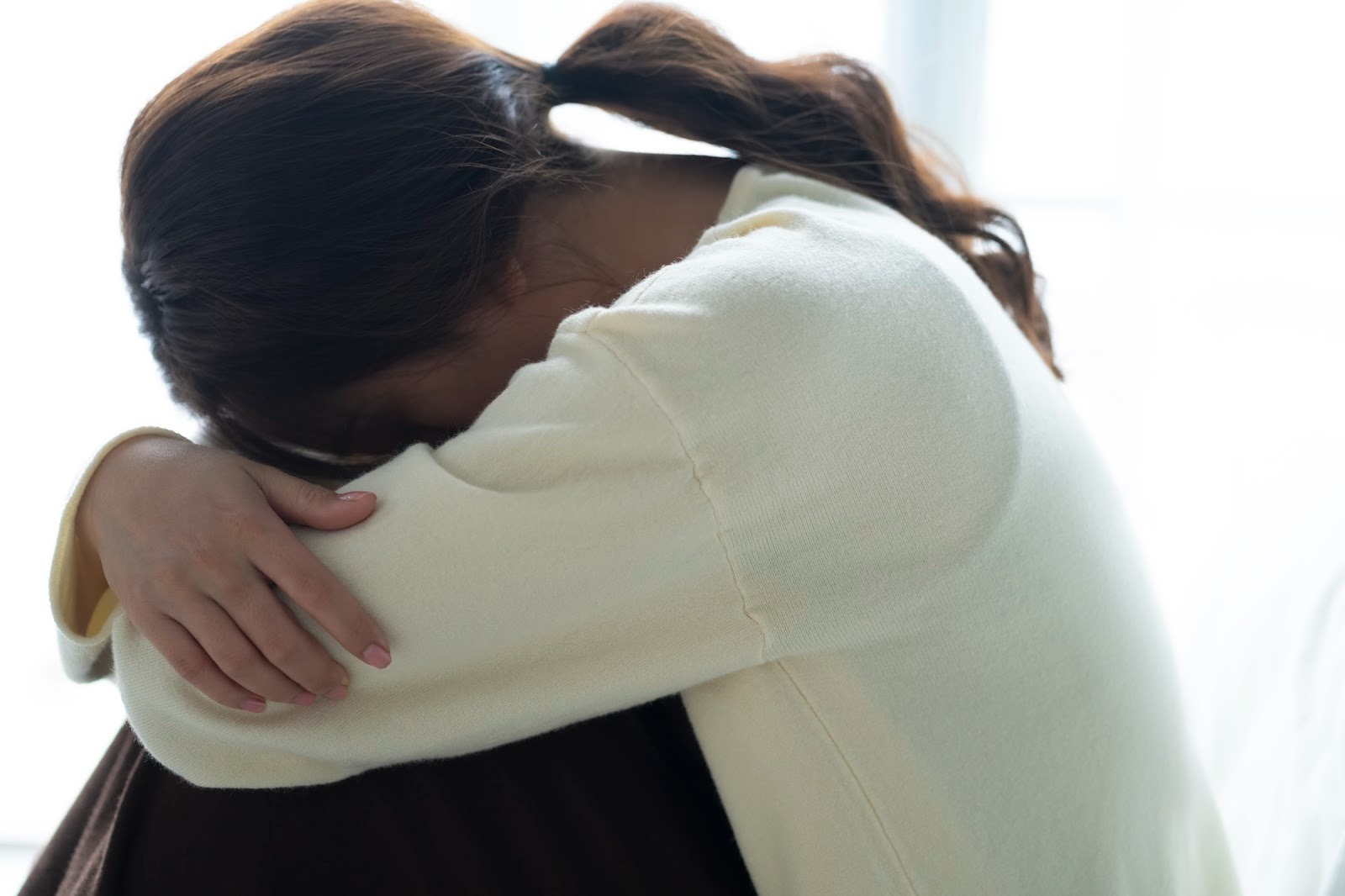 叶わない恋に執着してしまうあなたへ。心が離れない理由と抜け出し方