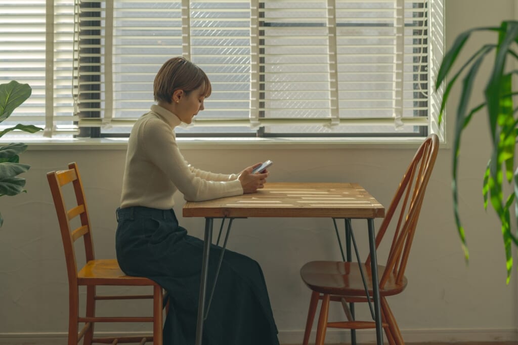 元彼に彼女ができた…モヤモヤする理由と気持ちの整理法