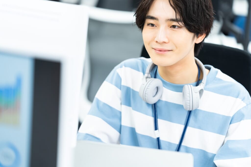 猫系男子の特徴とは？恋愛心理・脈ありサイン・攻略法まとめ