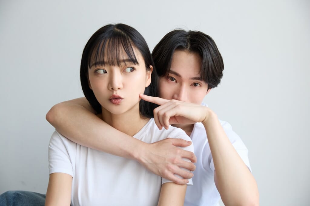 猫系彼女とは？ 特徴や恋愛傾向、猫系彼女か犬系彼女かの診断テストも