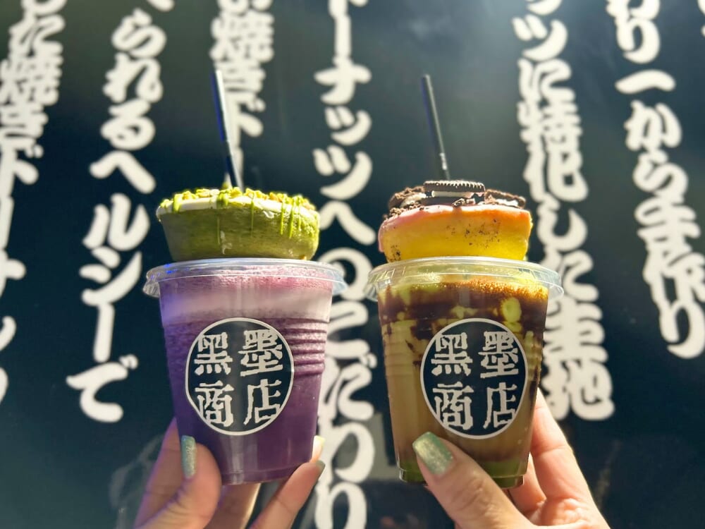 夜だけ開く真夜中のケーキDONUT専門店「黒墨商店」