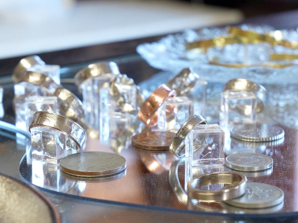 世界に一つだけの指輪を自分の手で！世界のコインでオリジナルリング作り（日南市）