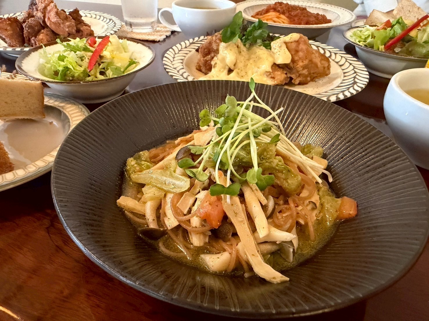 自家製のお米で作るおこめ麺を使った「Cafe Tink Tink」のこだわりグルテンフリーランチ♪（延岡市）