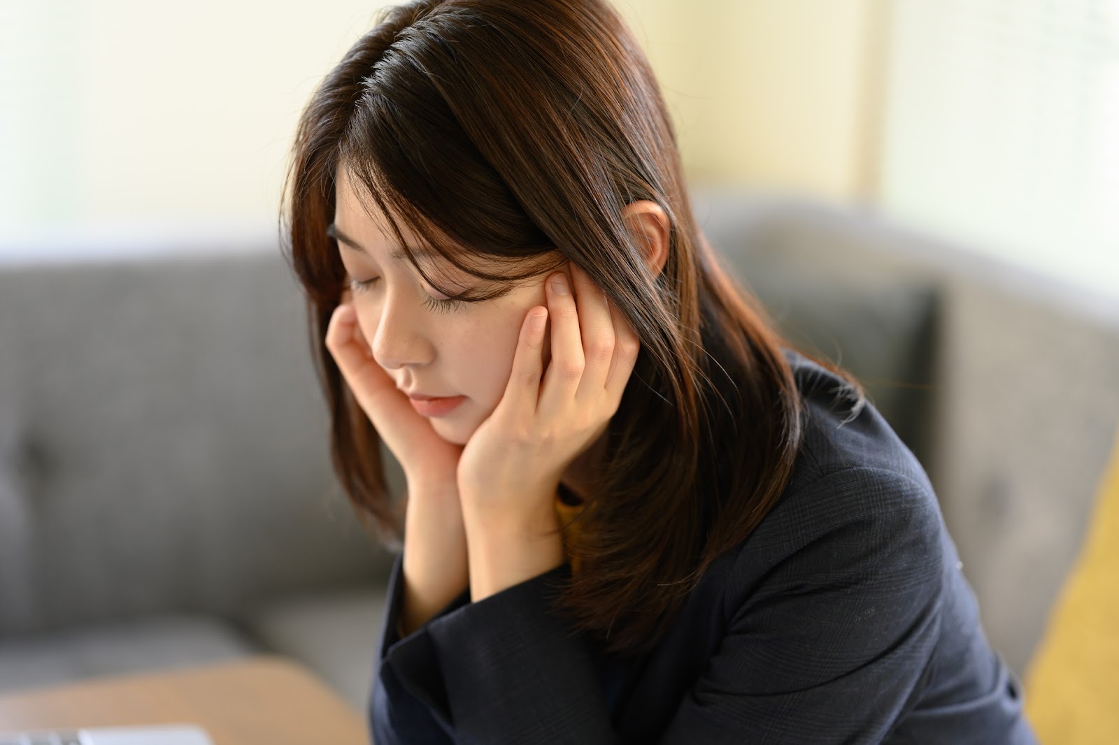 会えない時間の男女の違いって？ 男性心理と女性心理の差を解説