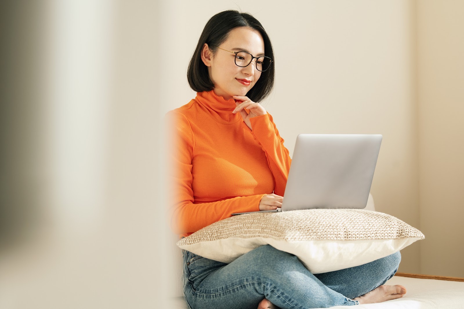 自分の心より自分の頭に従うことが多い人の特徴とは？ 理性で生きる人の心理と向き合い方