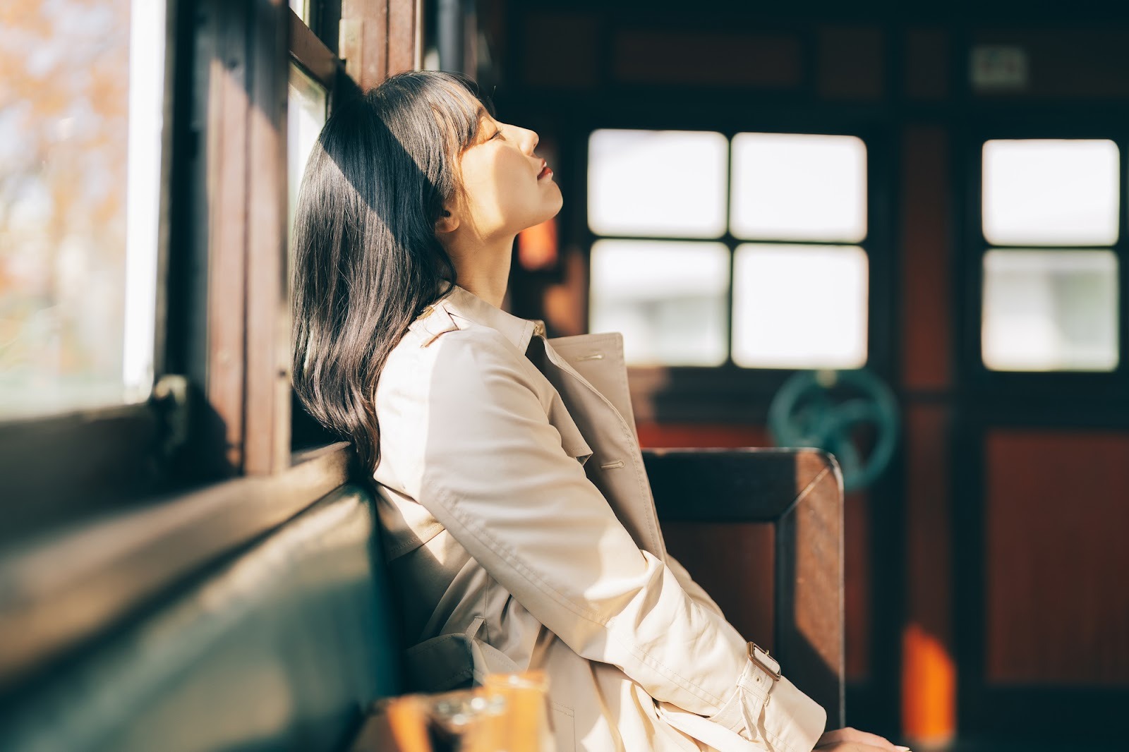 同窓会、行かないほうが楽な人へ｜無理しない人間関係の考え方