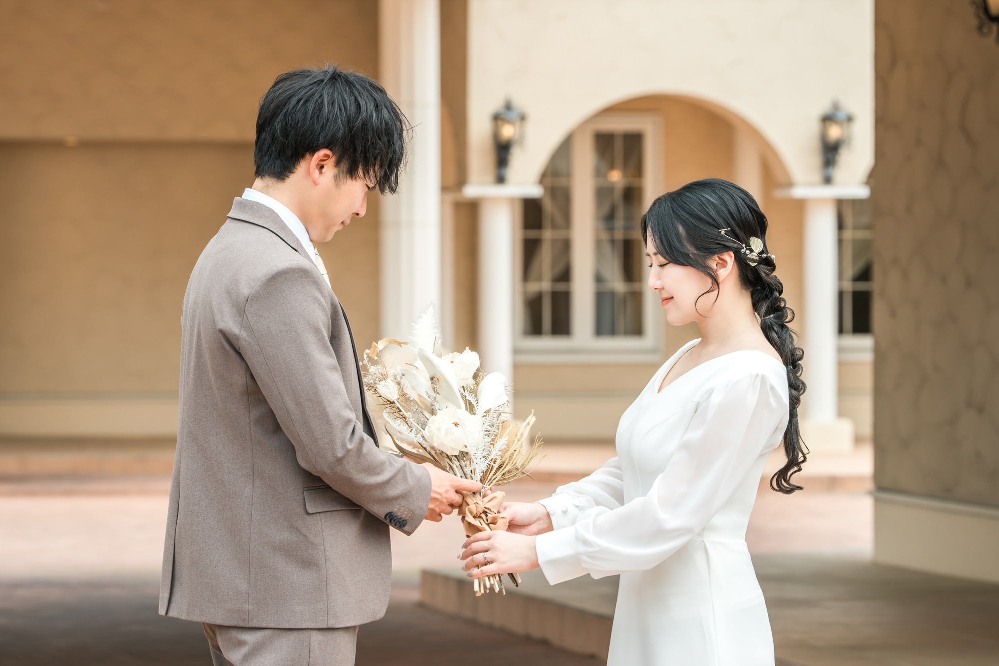 「結婚を前提に付き合う」と言われたら、本気度高め？ 男性心理・確認すべきポイントを解説