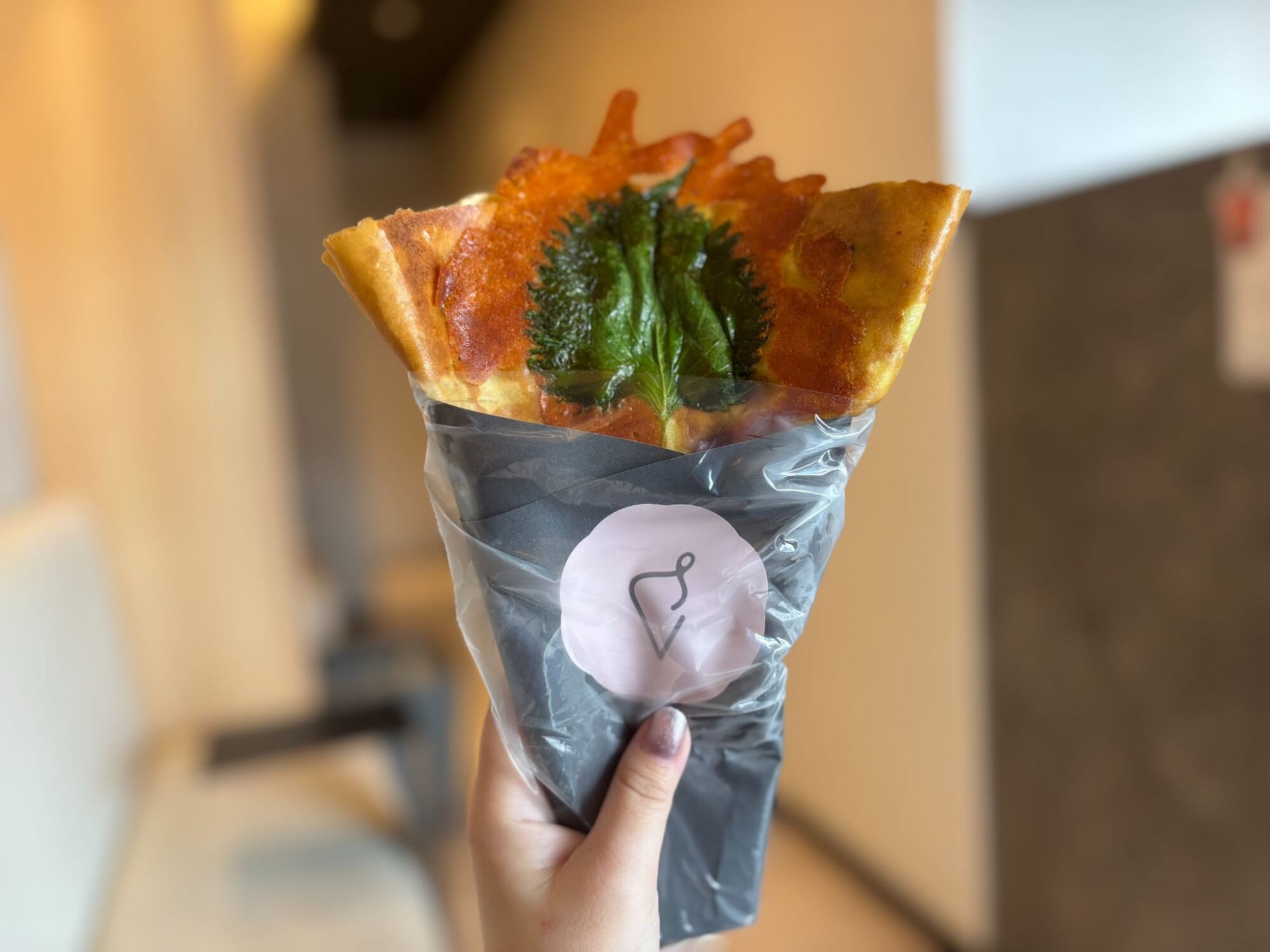 大きなクレープにびっくり！トッピングで何度でも楽しめる「TEA STAND SABO」(都城市）