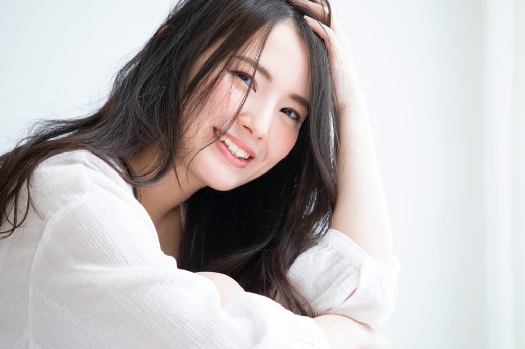 可愛い人の特徴って? 見た目だけじゃない“なぜかモテる人”の共通点 可愛い人の特徴って? 見た目だけじゃない“なぜかモテる人”の共通点