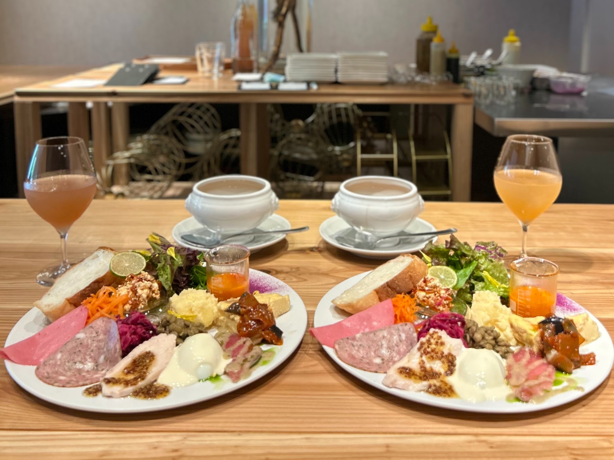8月NEW OPEN！誰かに教えたくなる ” 贅沢時間 ” を過ごせるお洒落カフェ「空」