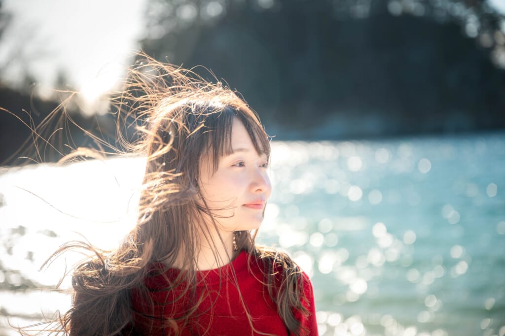 元彼を忘れられない女性の特徴とは?未練を引きずる理由と前を向く方法 元彼を忘れられない女性の特徴とは?未練を引きずる理由と前を向く方法