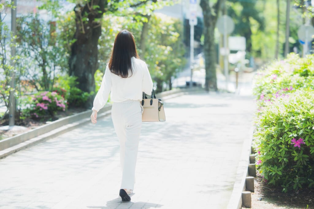 スタイルがいい女性の特徴って？ “細いだけ”の女性との違いや男性が見ているポイントも解説