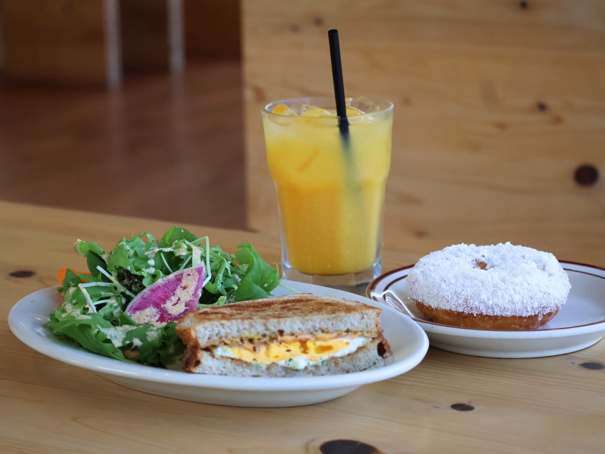 青島海岸を望む特等席！「AOSHIMA PICNIC CLUB」で過ごす極上のモーニング時間 