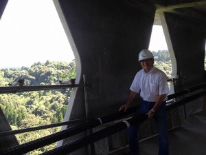 外には雄大な景色が広がっているのだが・・・