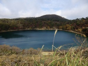 えびの高原「不動池」