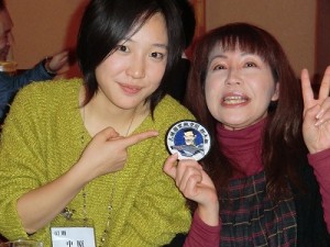 宮崎県初の女性航空学生Ｎさん21歳（左）