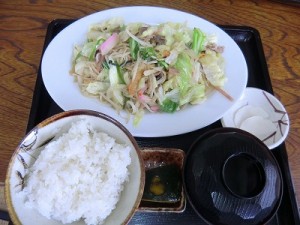 「野菜炒め」で一週間分の野菜を摂る人もいるとか・・・