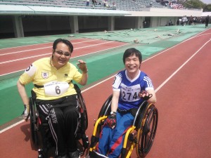 一緒に「車いす５０ｍ」に出た野口選手、ナイススマイルの好青年！実は、同じボッチャクラブの仲間です（笑）