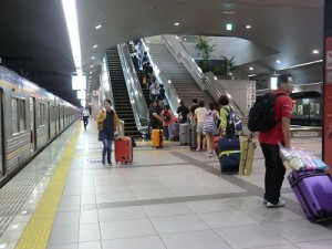 関西空港駅、渋滞も無く時間通りにアクセス