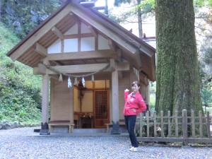 各地の神社にも参拝！神々の声を聞きました！