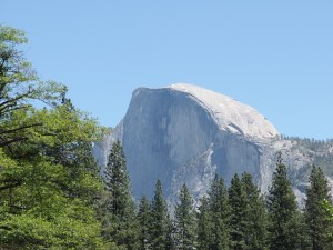 ヨセミテのハーフドーム。大崩山に似ている？